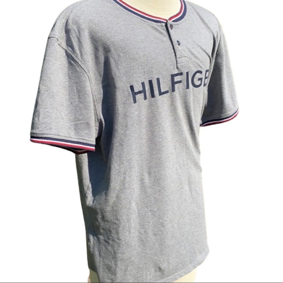 Tommy causal shirt 👕 - Picture 5 of 7